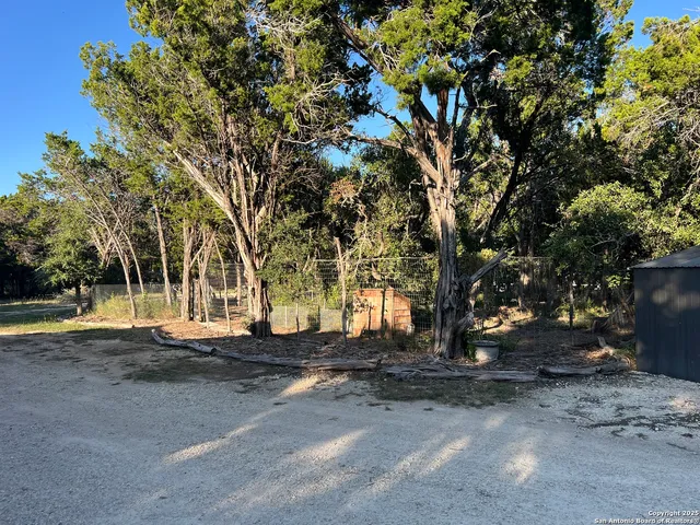 $260,000 | 314 Harbour Way, Lakehills, TX 78063