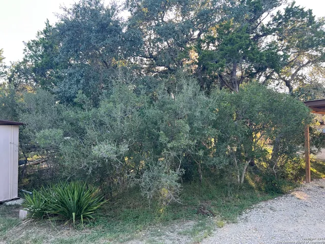 $260,000 | 314 Harbour Way, Lakehills, TX 78063