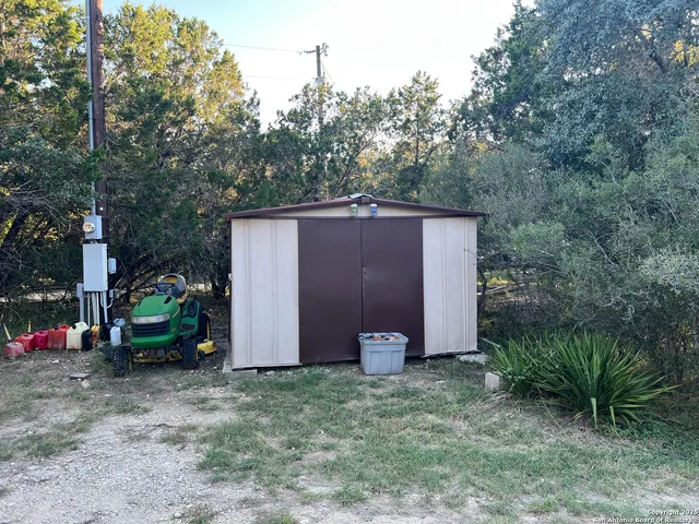 $260,000 | 314 Harbour Way, Lakehills, TX 78063