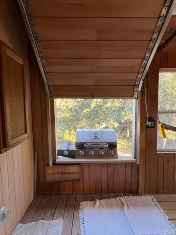 $260,000 | 314 Harbour Way, Lakehills, TX 78063