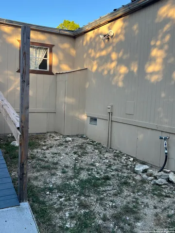 $260,000 | 314 Harbour Way, Lakehills, TX 78063