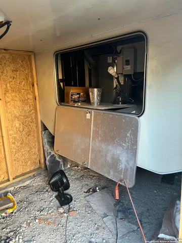 $260,000 | 314 Harbour Way, Lakehills, TX 78063