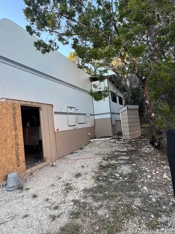 $260,000 | 314 Harbour Way, Lakehills, TX 78063