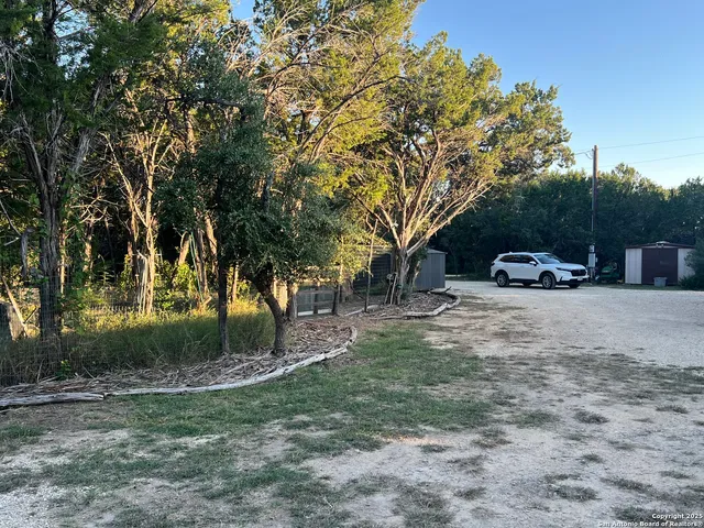 $260,000 | 314 Harbour Way, Lakehills, TX 78063