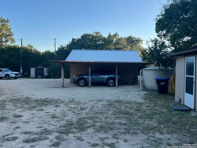 $260,000 | 314 Harbour Way, Lakehills, TX 78063