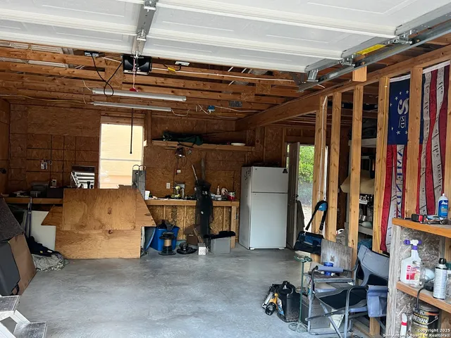 $260,000 | 314 Harbour Way, Lakehills, TX 78063