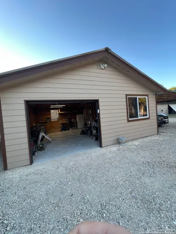 $260,000 | 314 Harbour Way, Lakehills, TX 78063