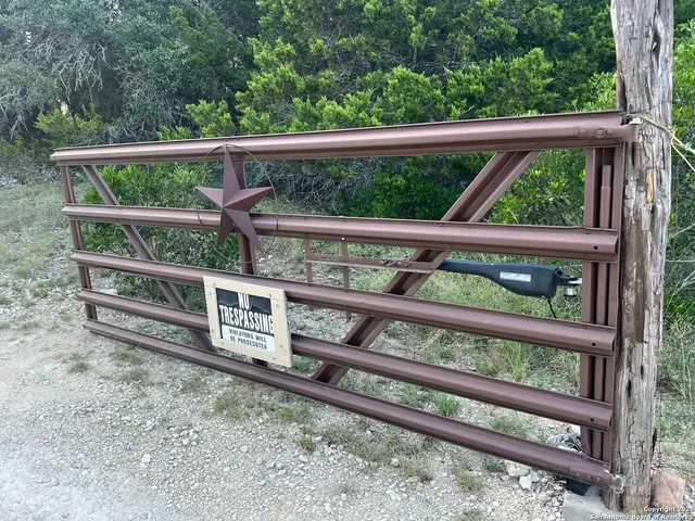 $260,000 | 314 Harbour Way, Lakehills, TX 78063