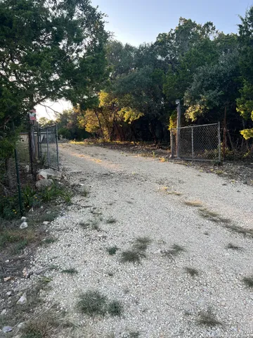 $260,000 | 314 Harbour Way, Lakehills, TX 78063