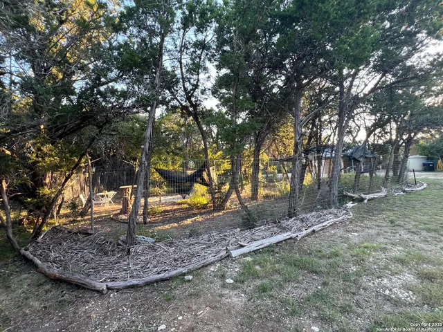 $260,000 | 314 Harbour Way, Lakehills, TX 78063