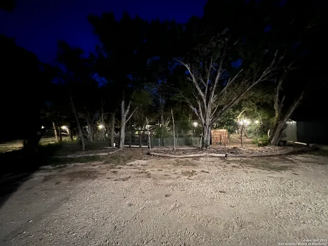 $260,000 | 314 Harbour Way, Lakehills, TX 78063