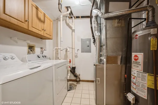 $3,495 | 7411 North Claremont Avenue, Unit 1E, Chicago, IL 60645