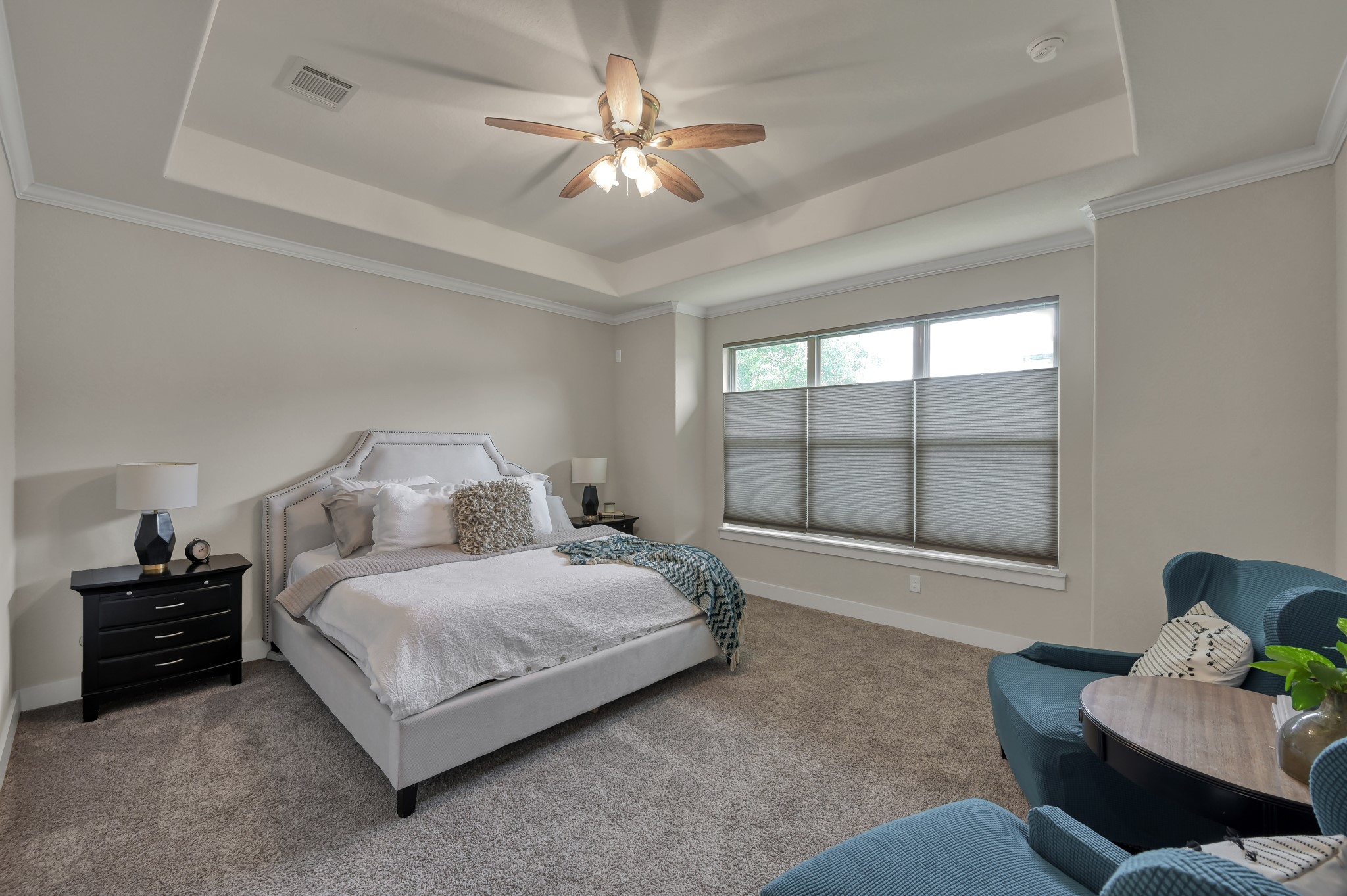 12469 Pebble View Drive Conroe, TX 77304 - Photo 18 of 41 Primary Bedroom
