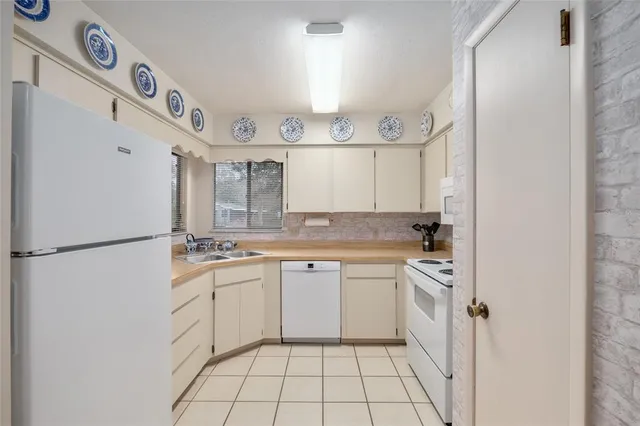 $189,000 | 8646 Laurel Lane, Gainesville, FL 32653