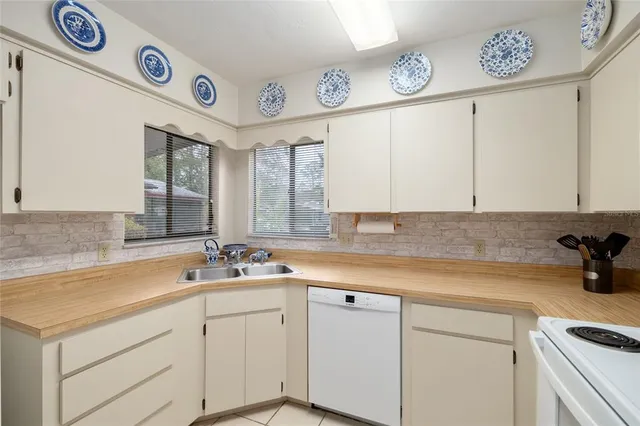 $189,000 | 8646 Laurel Lane, Gainesville, FL 32653