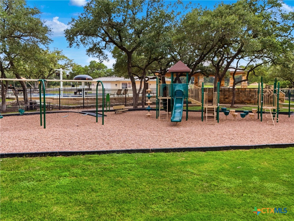5913 Verden Ridge New Braunfels, TX 78132 - Photo 48 of 48 a view of a park with benches
