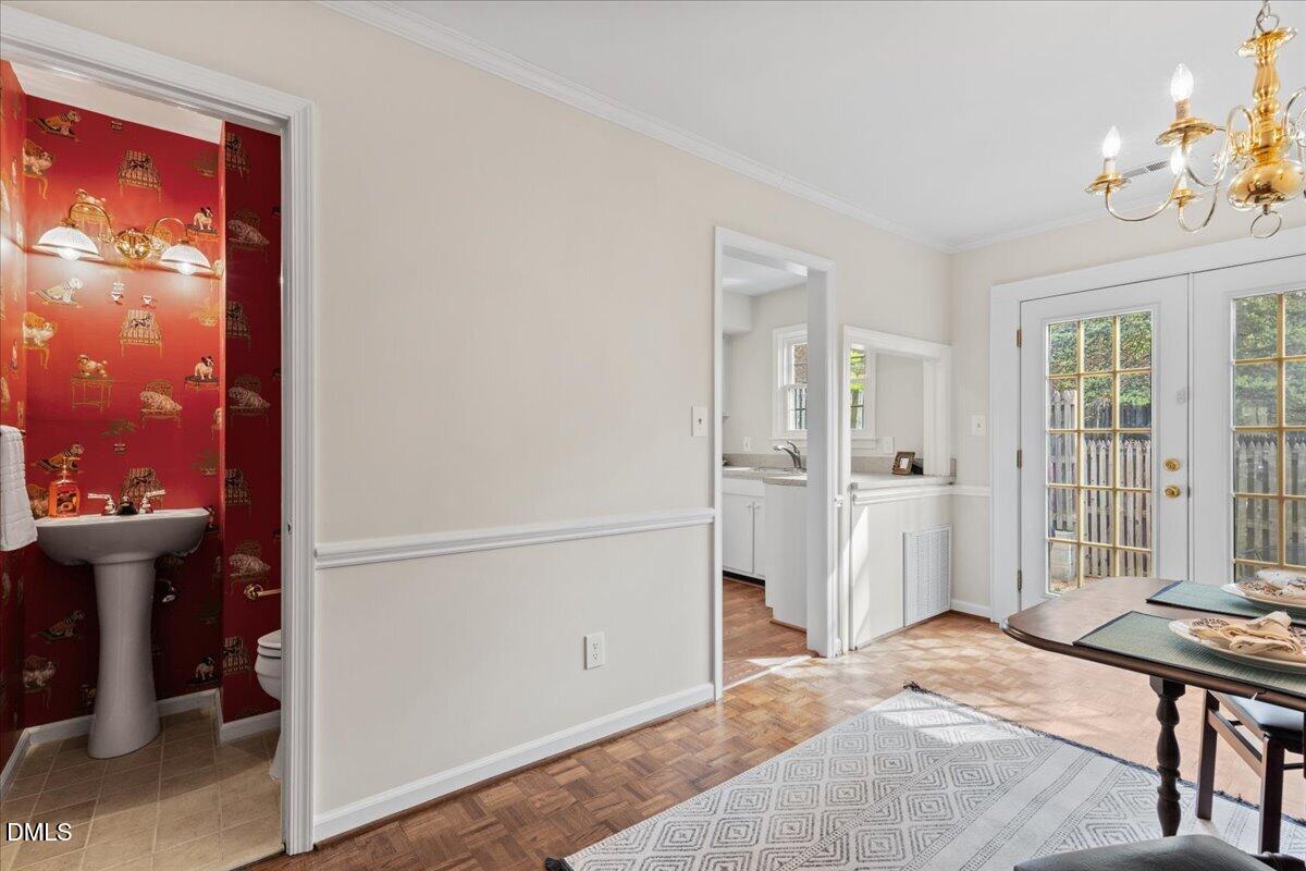 3726 Jamestown Circle Raleigh, NC 27609 - Photo 12 of 30 16