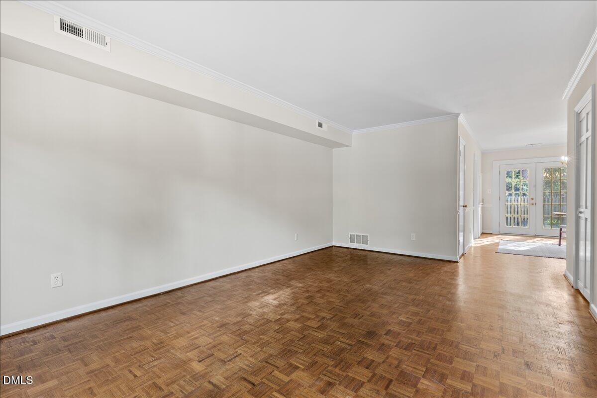 3726 Jamestown Circle Raleigh, NC 27609 - Photo 3 of 30 07 LR