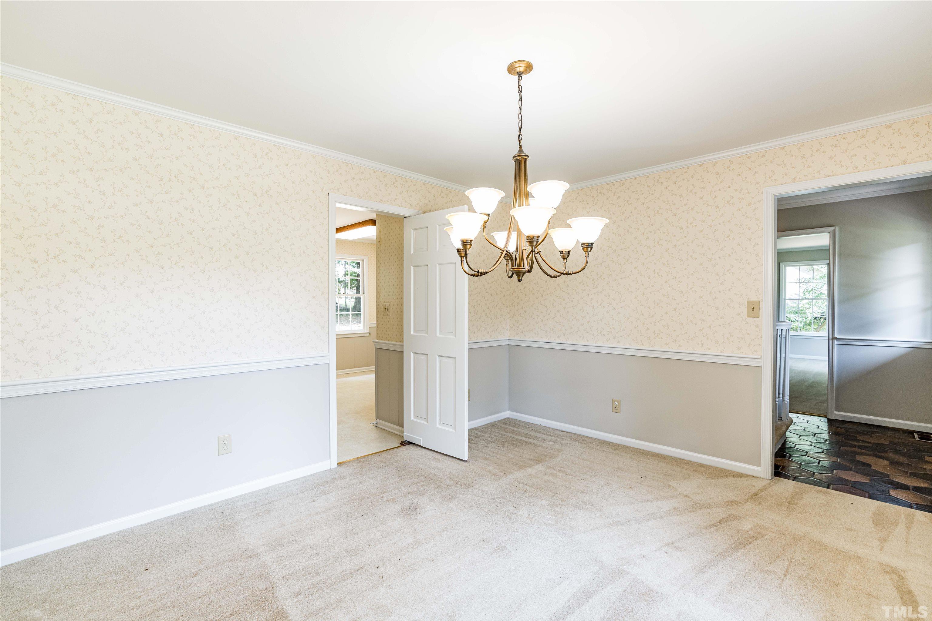 8645 Valley Brook Drive Raleigh, NC 27613 - Photo 8 of 32