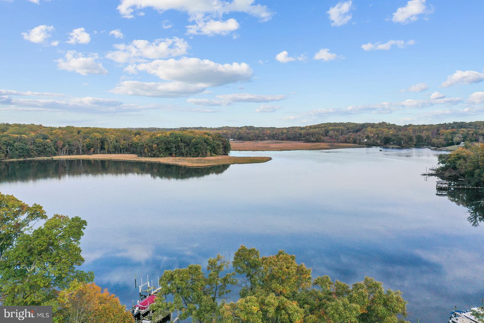 32 Dobe Point Road Stafford, VA 22554 - Photo 36 of 38 a view of a lake with a city