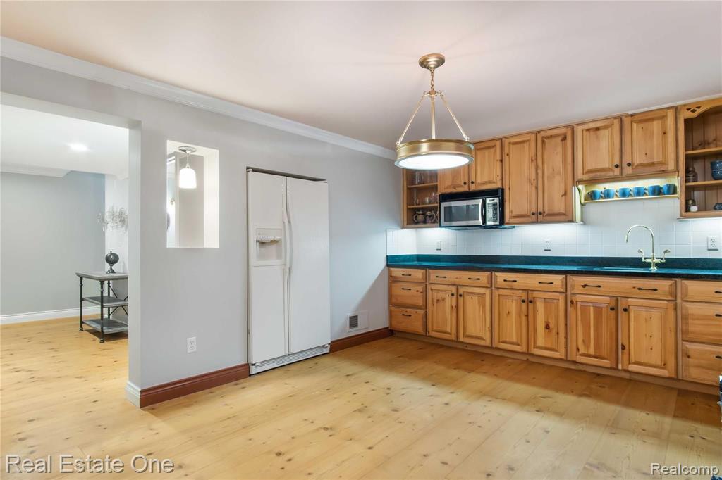 329 Griggs Street Rochester, MI 48307 - Photo 51 of 52