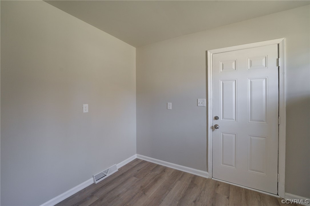 20422 Church Road Petersburg, VA 23803 - Photo 11 of 36 Gallery Image 11