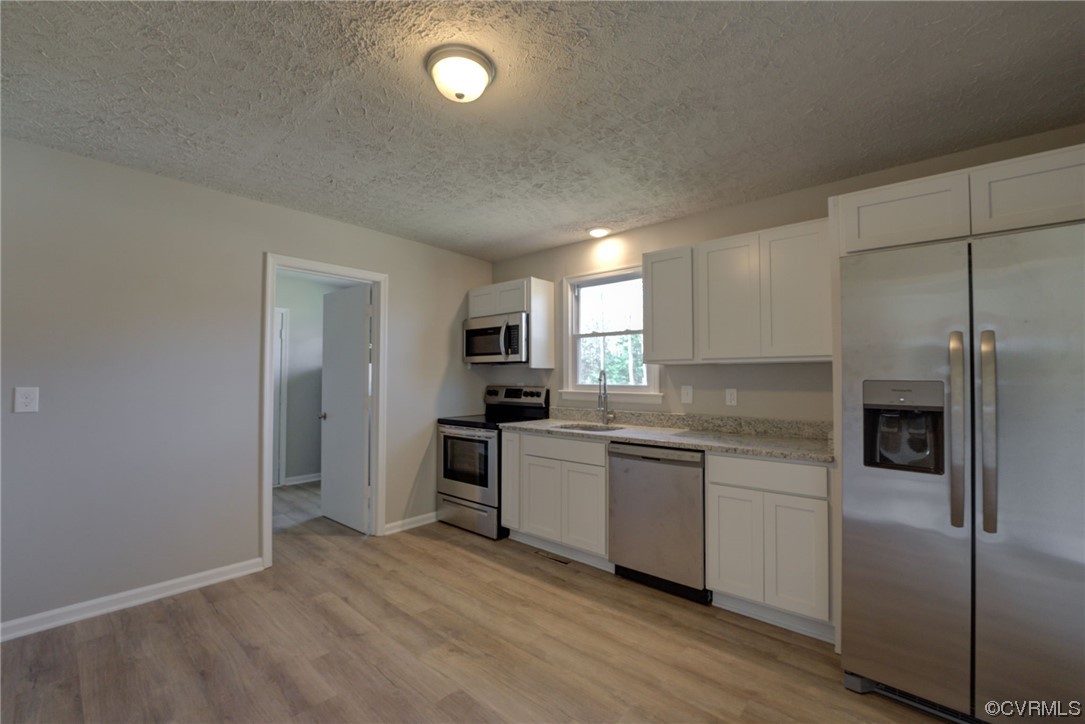 20422 Church Road Petersburg, VA 23803 - Photo 3 of 36 Gallery Image 3