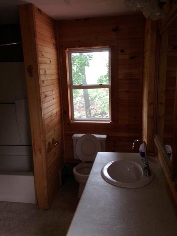 824 Spring Avenue Rumford, ME 04276 - Photo 9 of 23 Photo