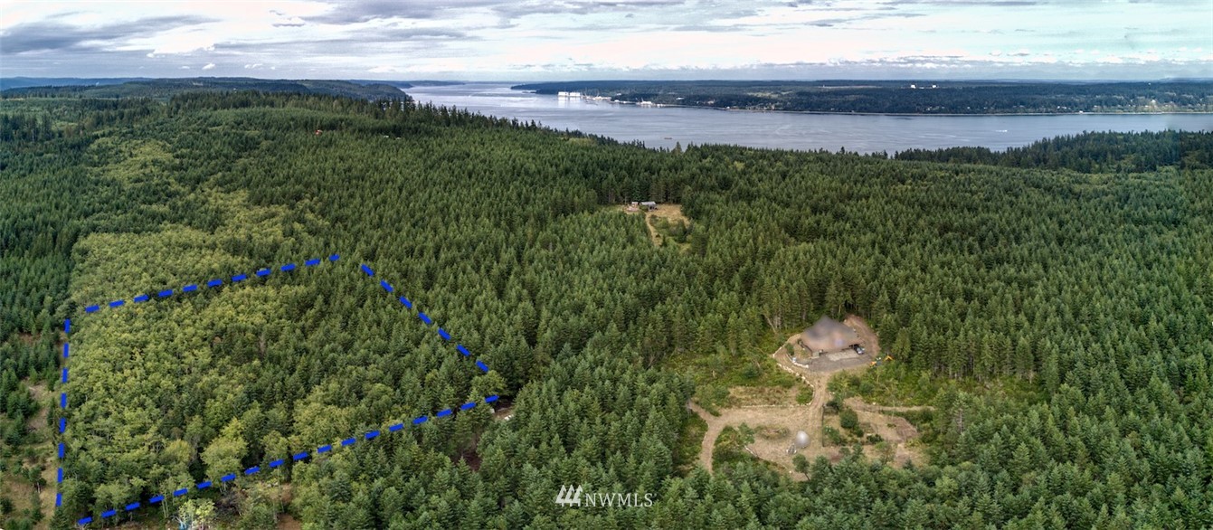677 Hazel Point Road Quilcene, WA 98376 - Photo 14 of 21 Gallery Image 14