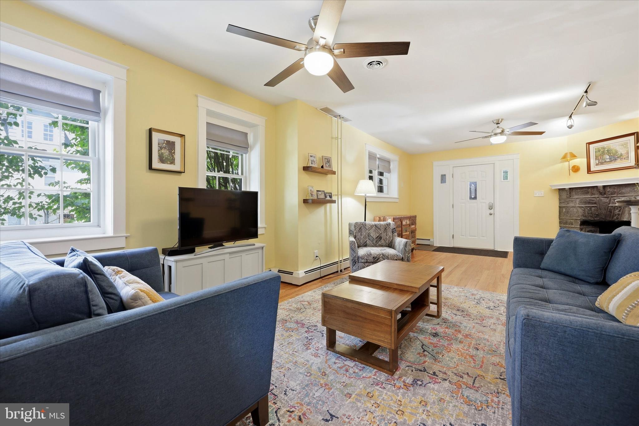2438 East County Line Road Ardmore, PA 19003 - Photo 5 of 36