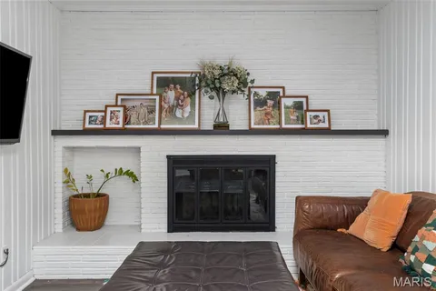 $569,900 | 28 Villawood Lane, Webster Groves, MO 63119