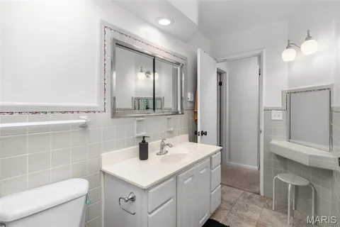 $569,900 | 28 Villawood Lane, Webster Groves, MO 63119