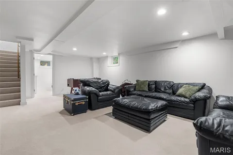 $569,900 | 28 Villawood Lane, Webster Groves, MO 63119