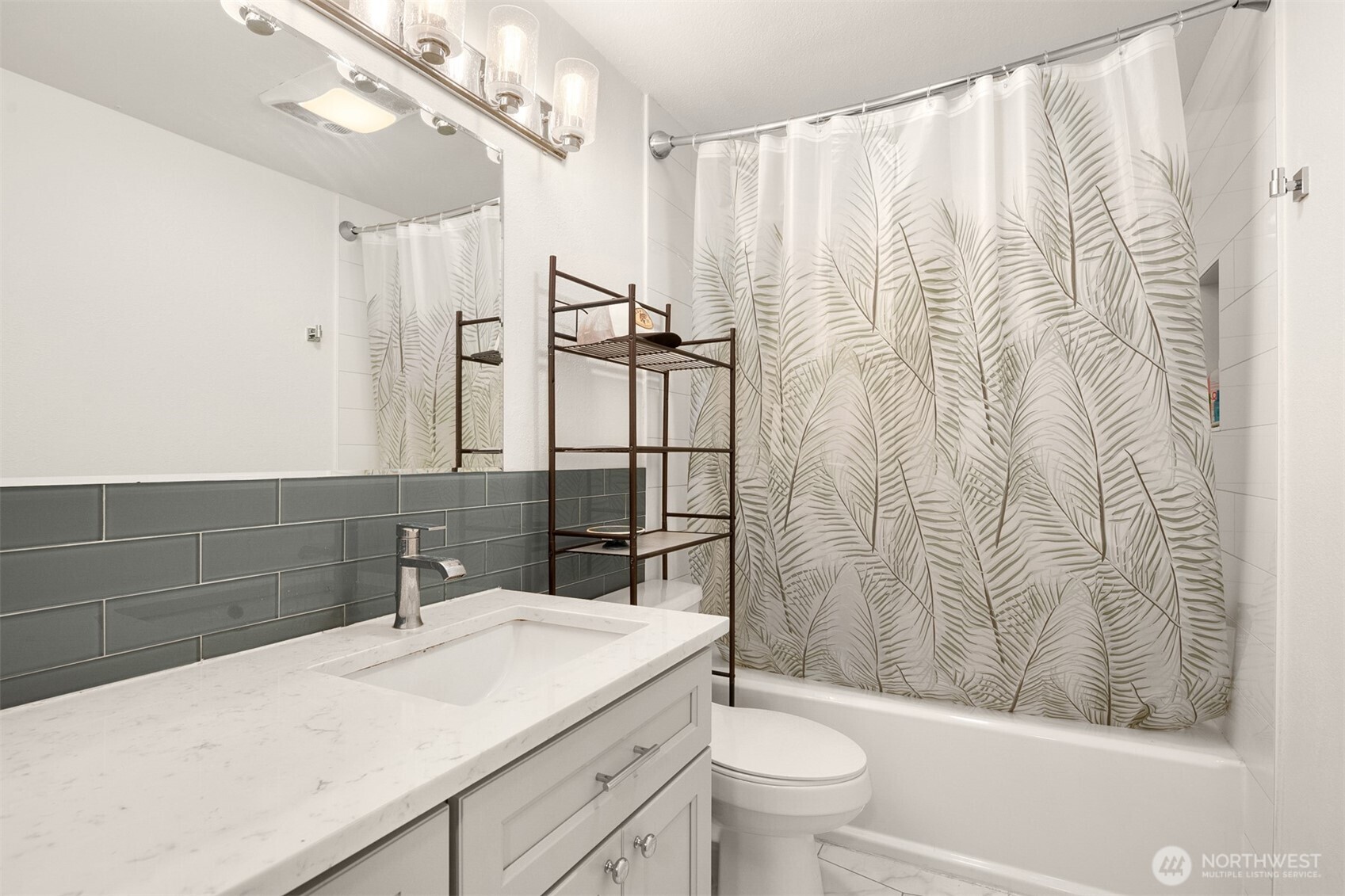 220 Southwest Clark Street, Unit B304 Issaquah, WA 98027 - Photo 12 of 33