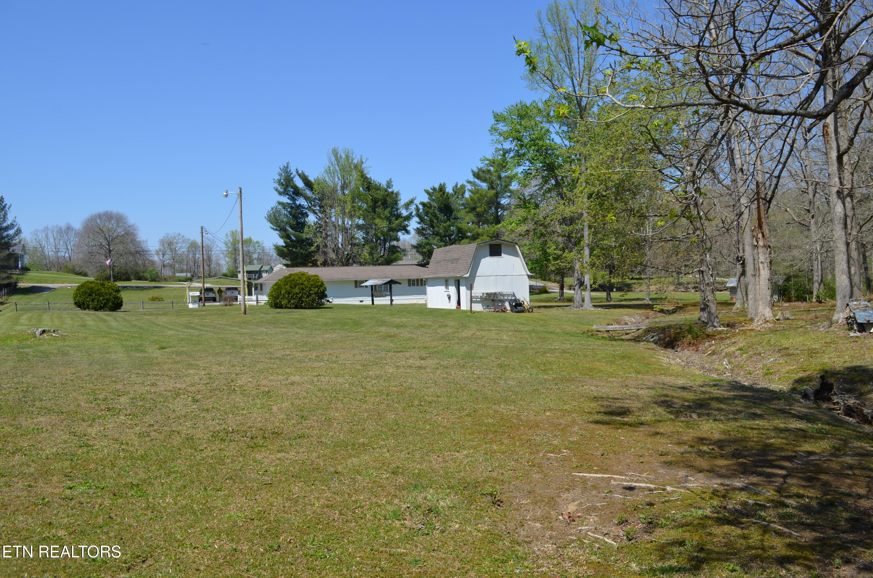 1391 Norma Road Huntsville, TN 37756 - Photo 11 of 42 1391 Norma Road 015