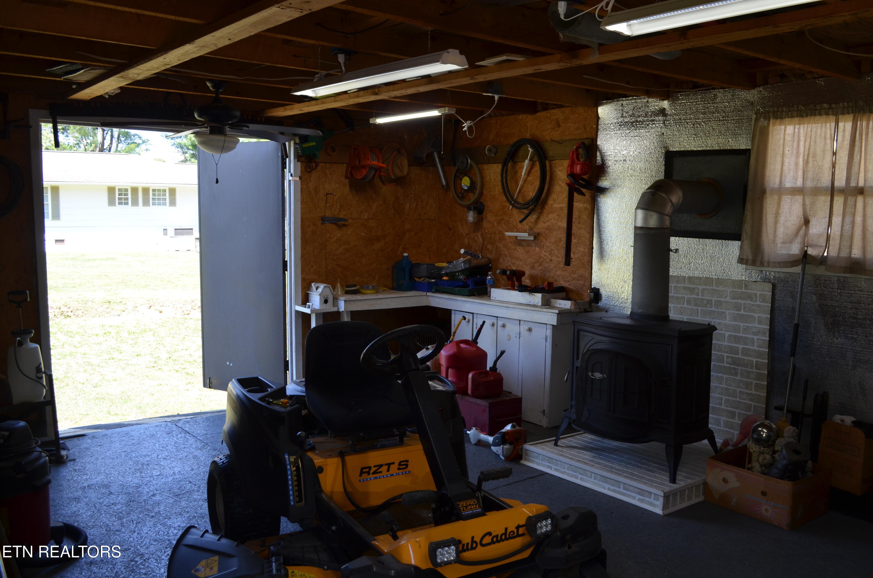 1391 Norma Road Huntsville, TN 37756 - Photo 13 of 42 1391 Norma Road 016