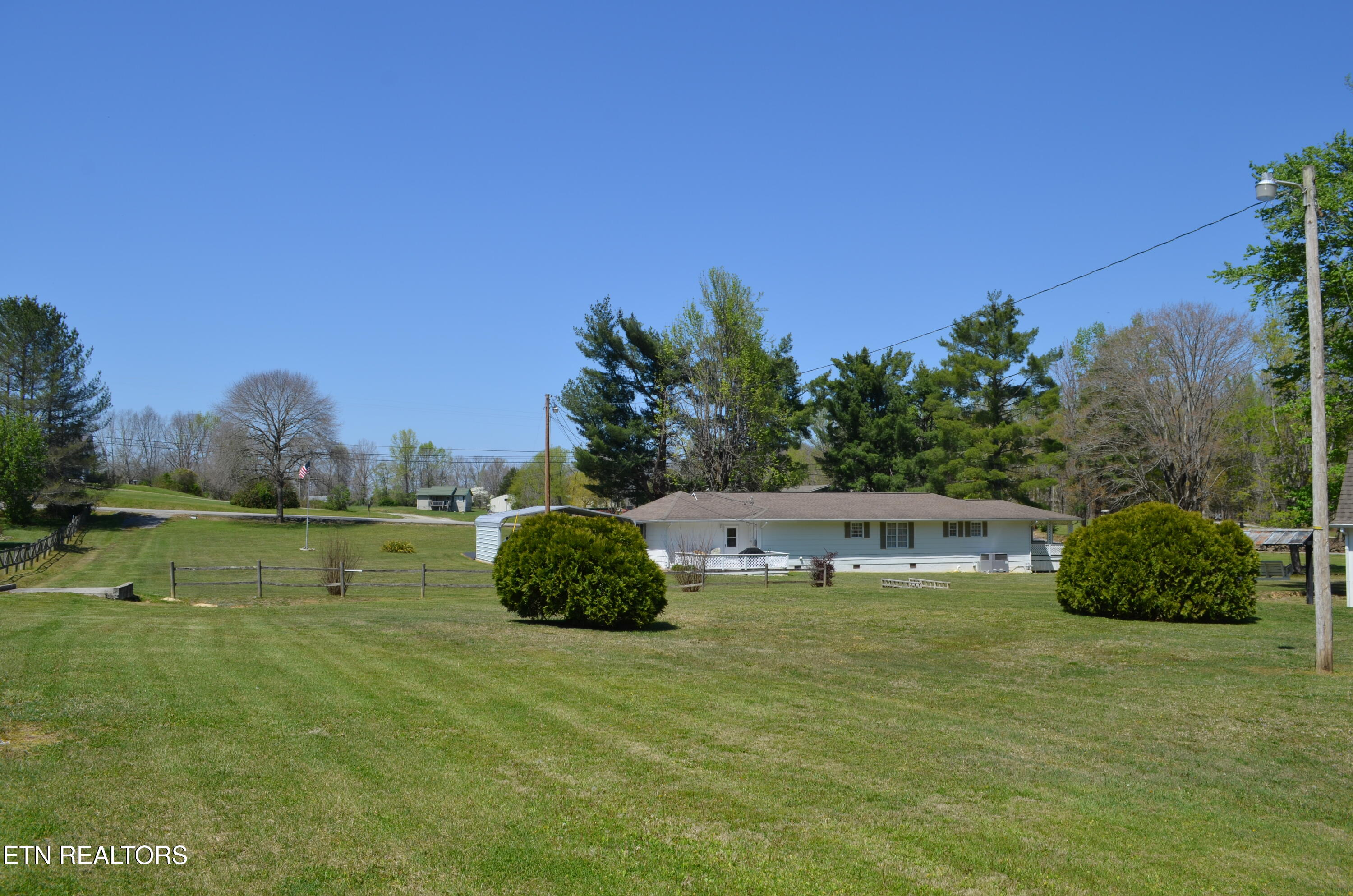 1391 Norma Road Huntsville, TN 37756 - Photo 10 of 42 1391 Norma Road 014