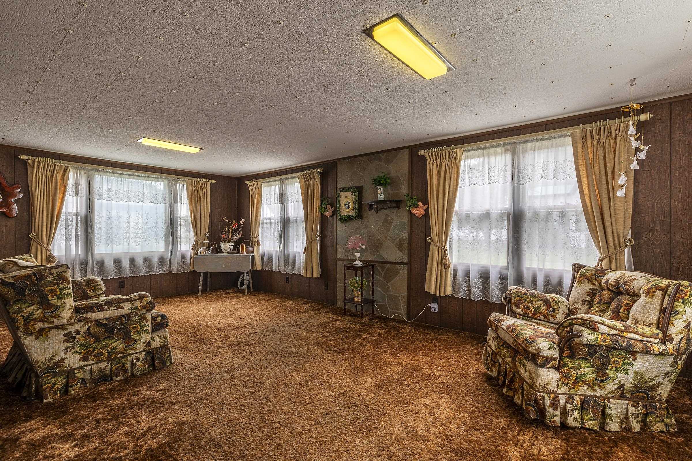 842 Main Street Cavendish, VT 05153 - Photo 12 of 42