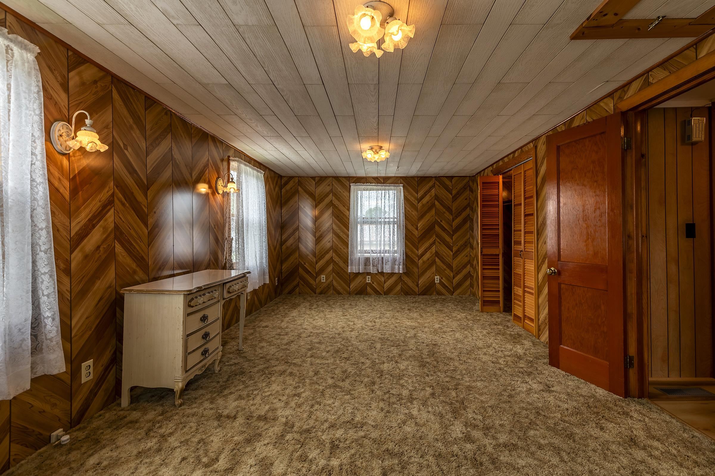 842 Main Street Cavendish, VT 05153 - Photo 14 of 34