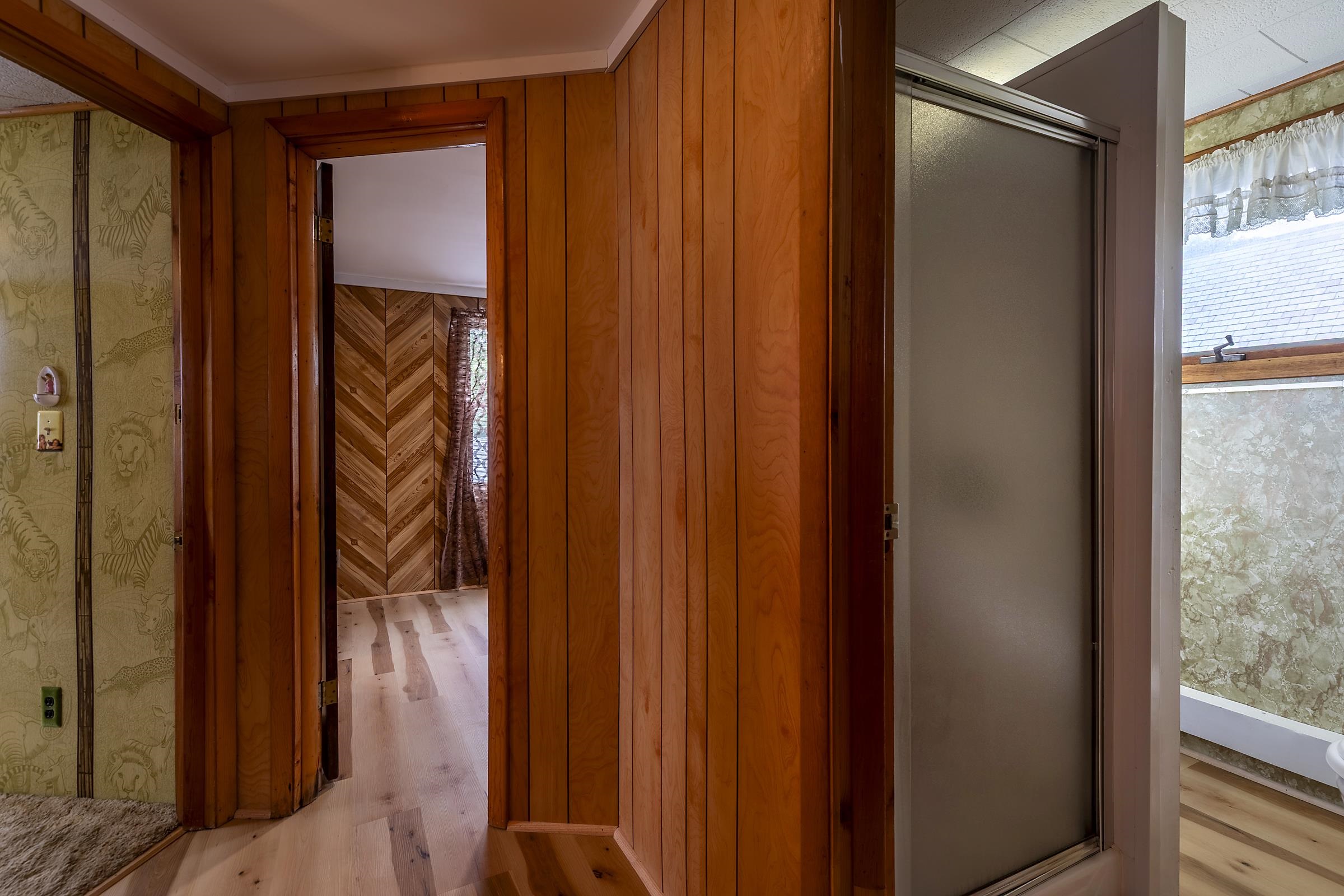 842 Main Street Cavendish, VT 05153 - Photo 16 of 34