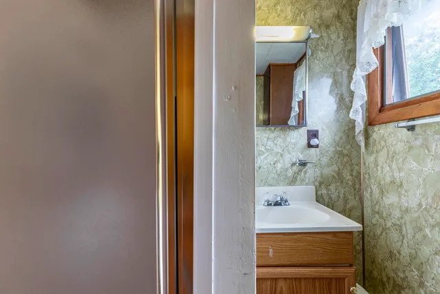 $289,000 | 842 Main Street, Cavendish, VT 05153