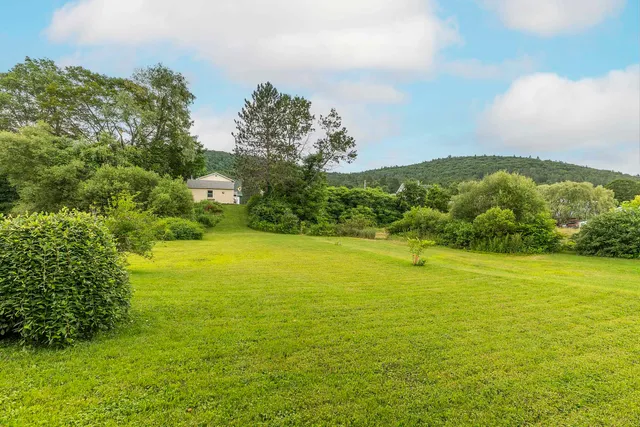 $289,000 | 842 Main Street, Cavendish, VT 05153