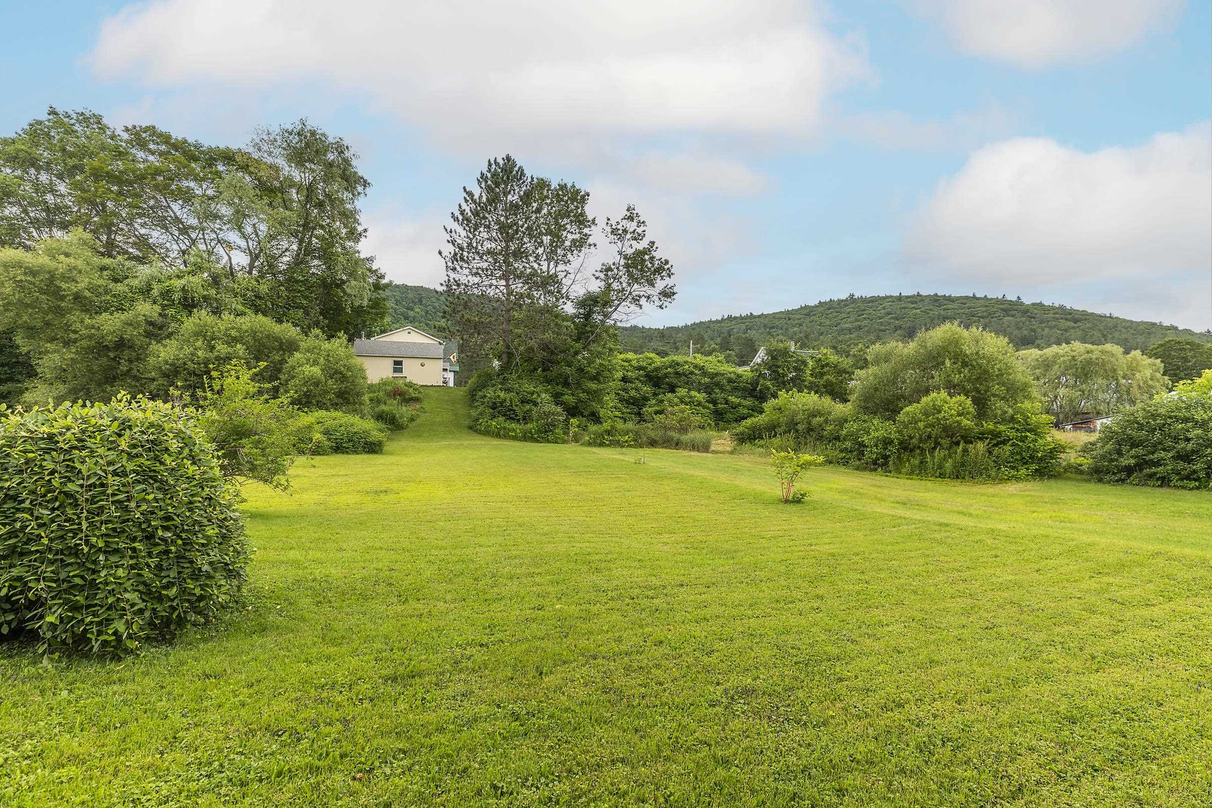 842 Main Street Cavendish, VT 05153 - Photo 33 of 42