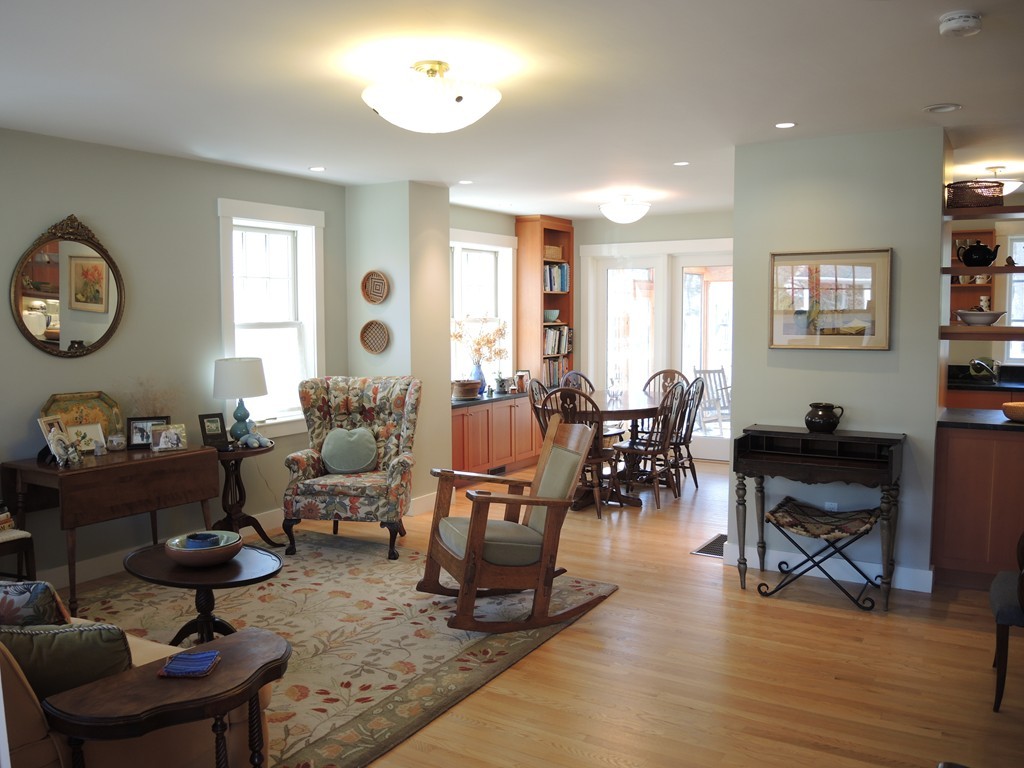 38 Fuller Road Needham, MA 02492 - Photo 6 of 24