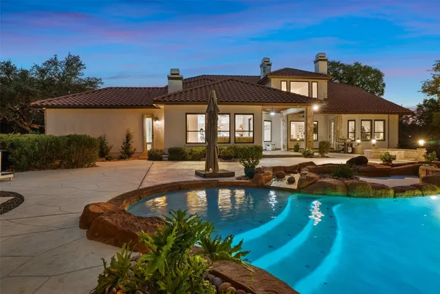 $2,399,000 | 6009 Laguna Cliff Lane, Austin, TX 78734
