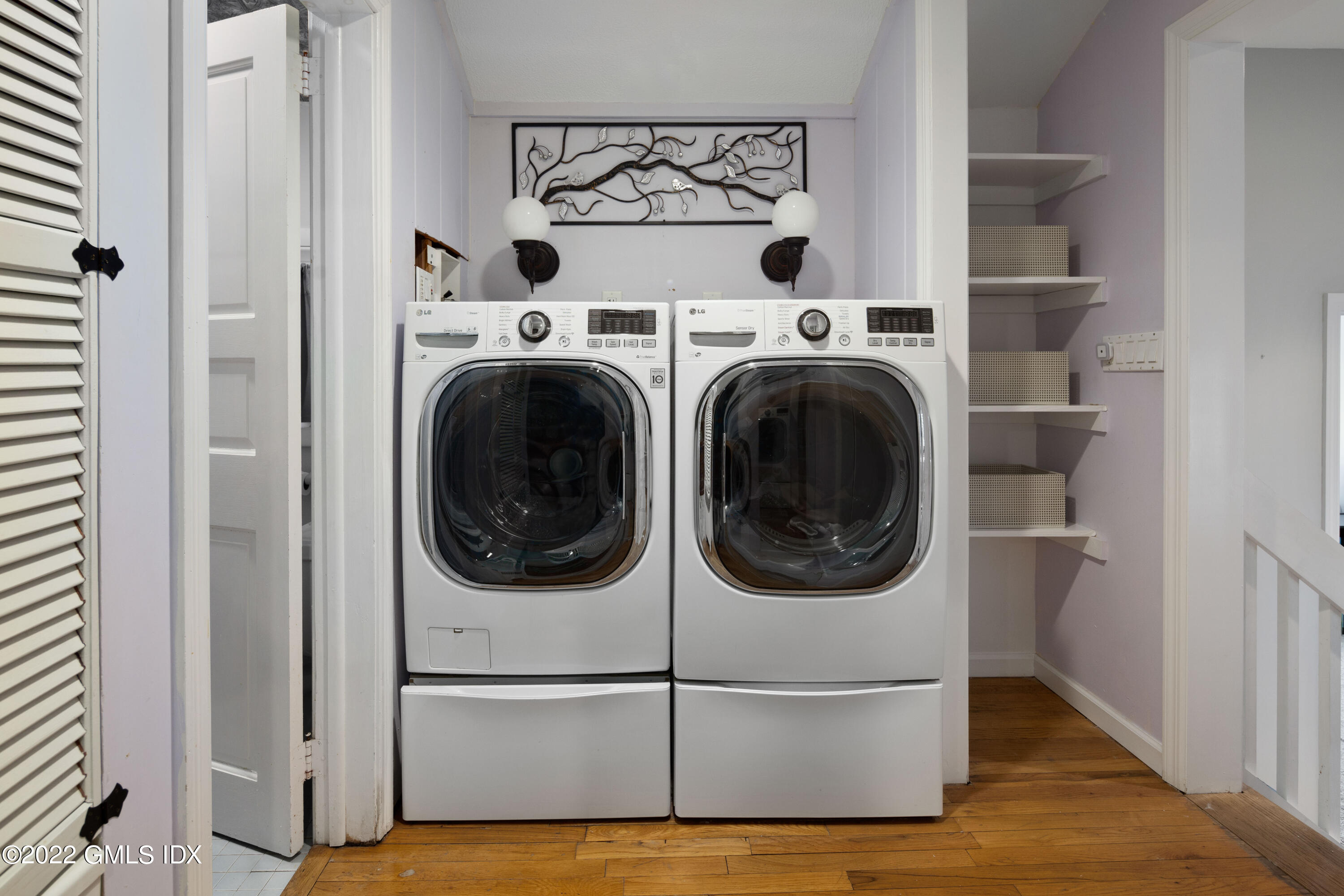 66 Simsbury Road Stamford, CT 06905 - Photo 26 of 40 a utility room with dryer and washer