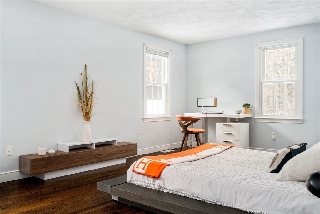 19 Bradyll Road Weston, MA 02493 - Photo 28 of 42