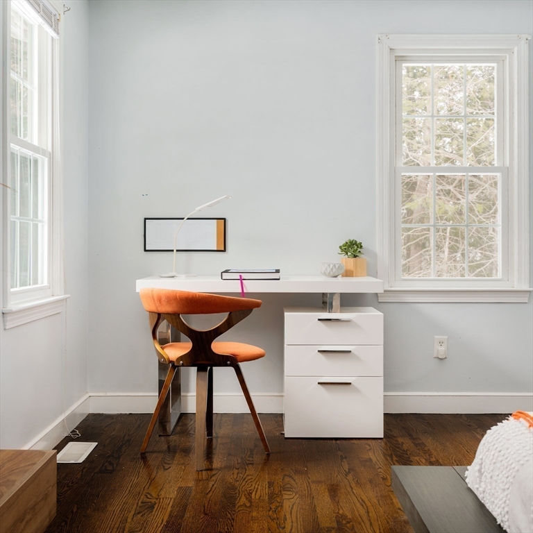 19 Bradyll Road Weston, MA 02493 - Photo 30 of 42