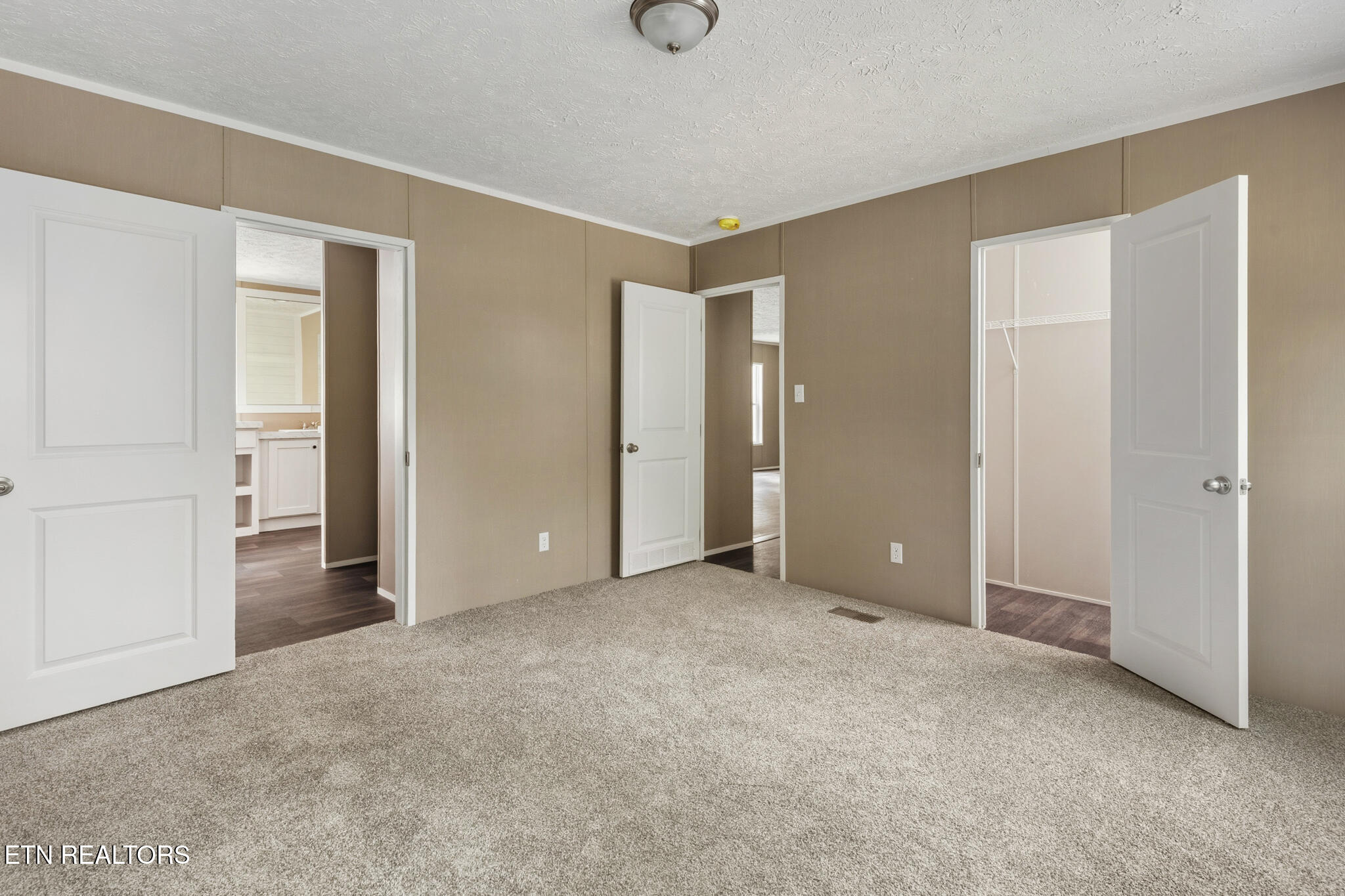 260 Island Ford Road Rocky Top, TN 37769 - Photo 11 of 22 IslandFordBB26_004