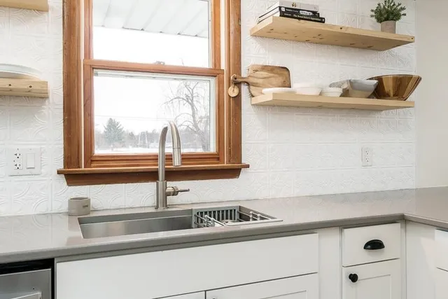 $239,900 | 5366 Elena Drive, Rockford, IL 61108